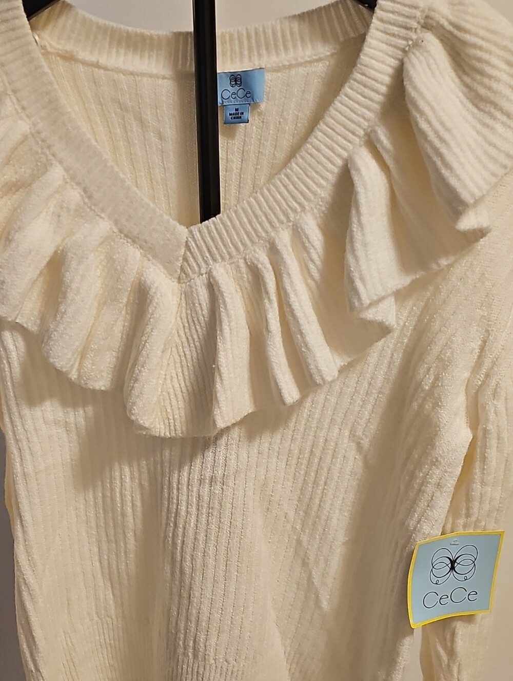 CeCe Cream Ruffle V-Neck Ribbed Sweater - Picture 4 of 4